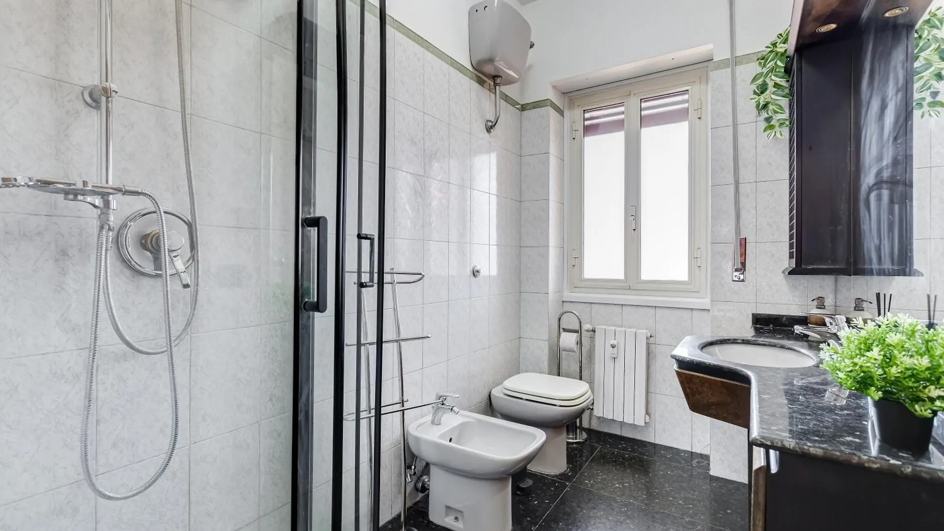 Appartement Appartamento Moderno Sopra Metro A E Parco Degli Acquedotti Rome